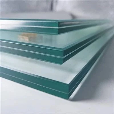 Come installare il vetro laminato?